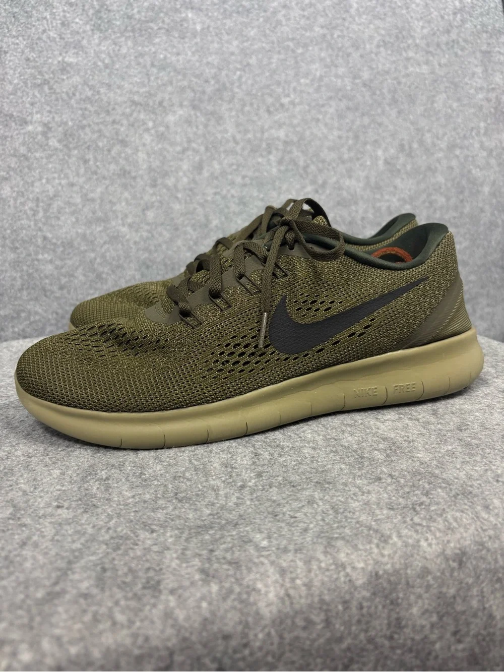 Nike lightweight free